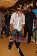 Shahid Kapoor at the promotion of Paathshala in Cinemax on 16th April 2010 (3).JPG